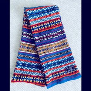 NWOT Abercrombie &Fich scarve